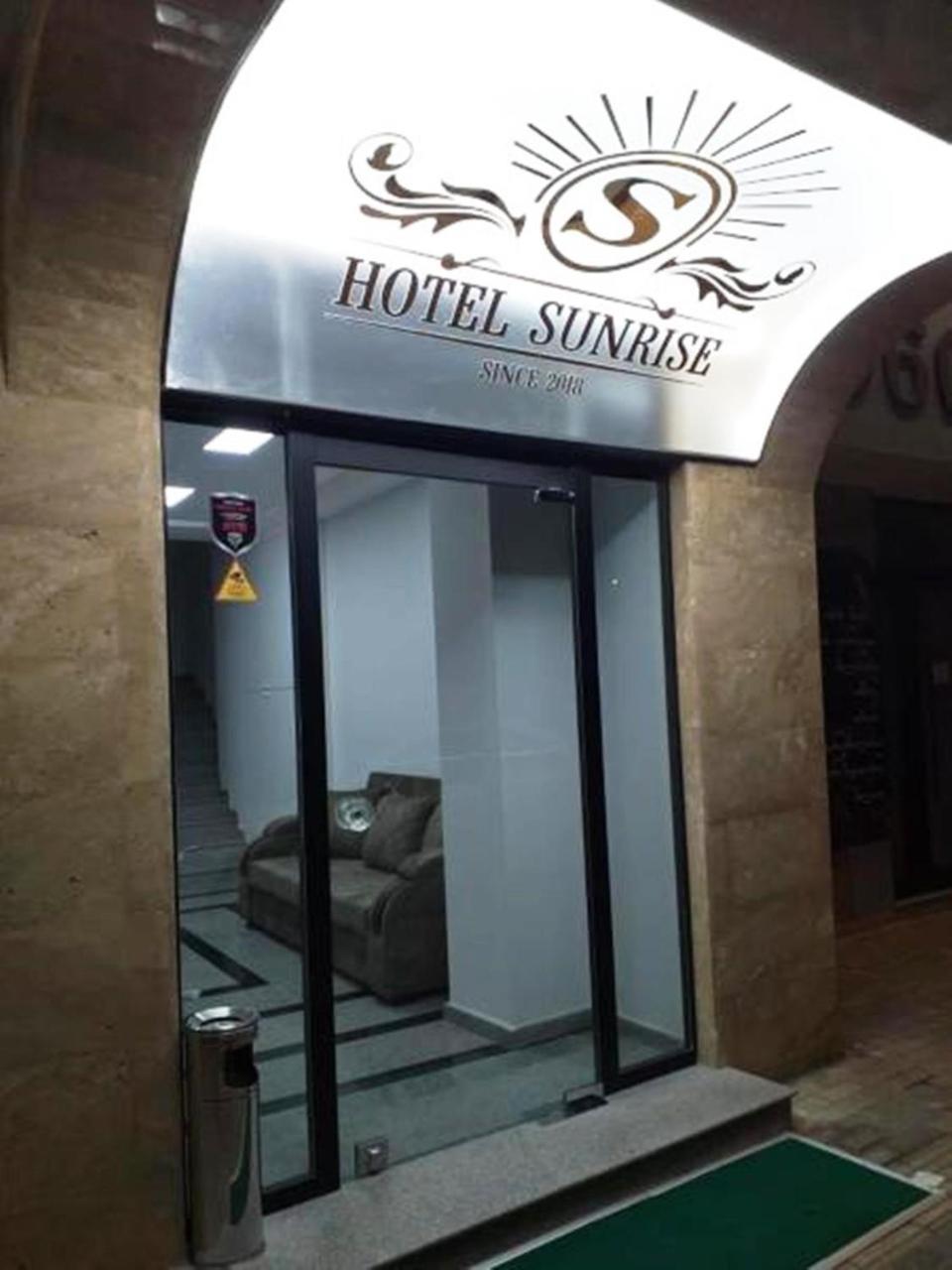 Batumi Hotel Bagian luar foto